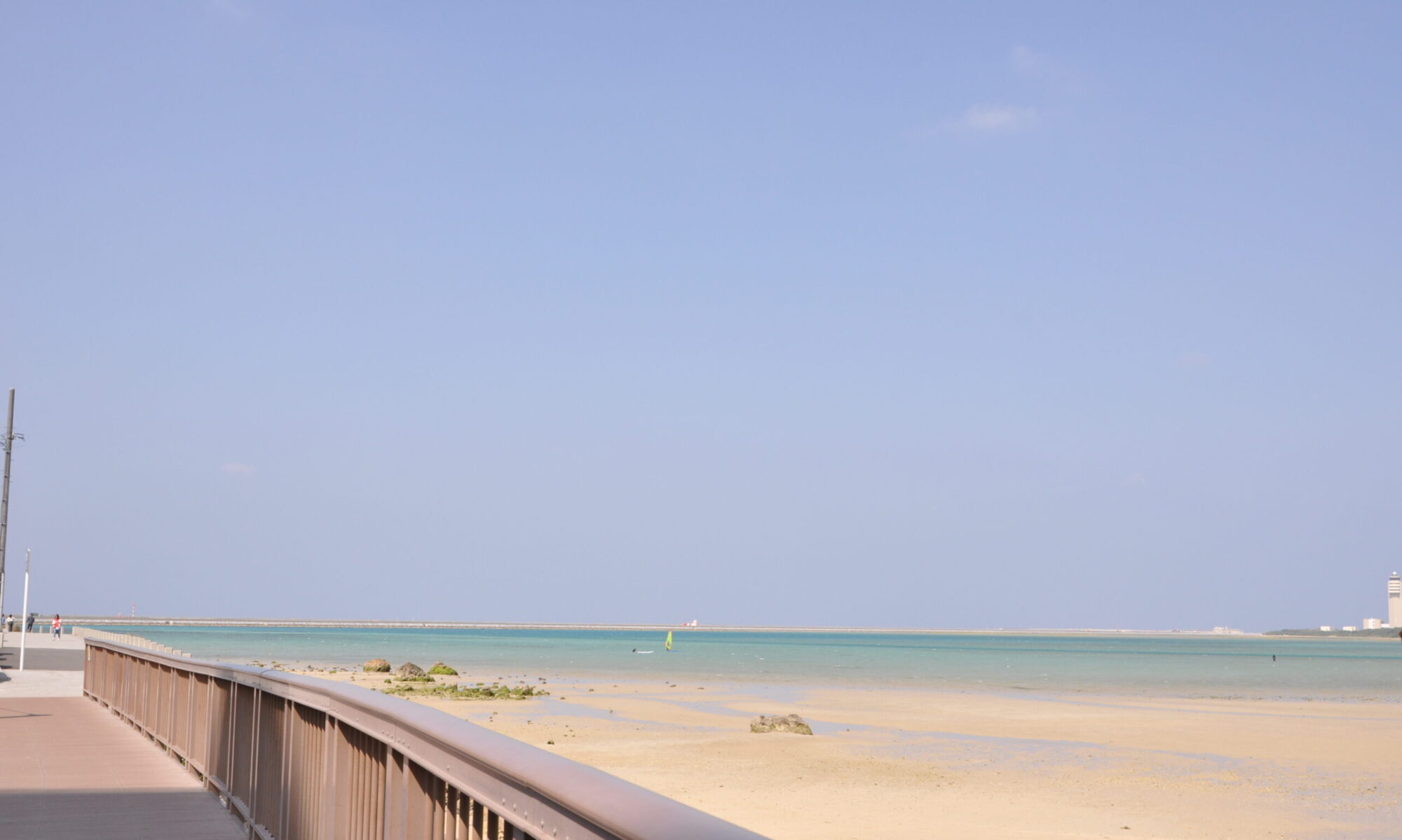 瀬長島の海